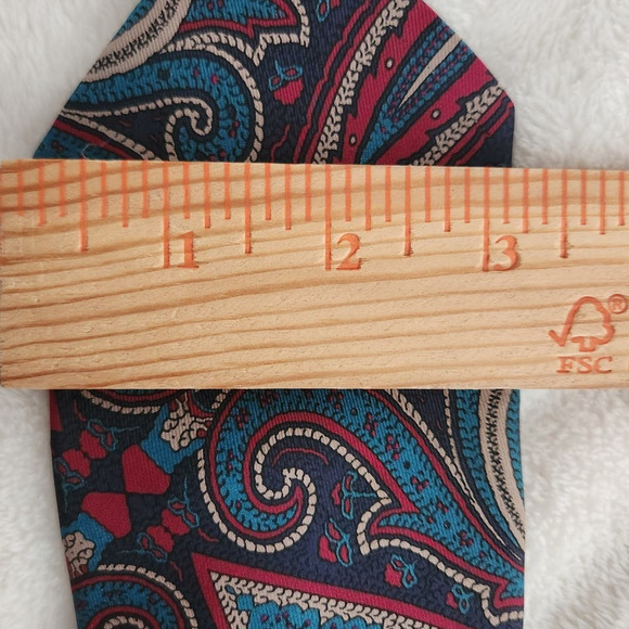 Vintage Pure Silk By Wembley Large Paisley Men's Tei 3"x54" - Picture 4 of 5